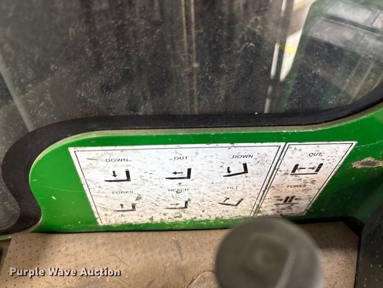 image for item EU4669 Combilift C6000 forklift