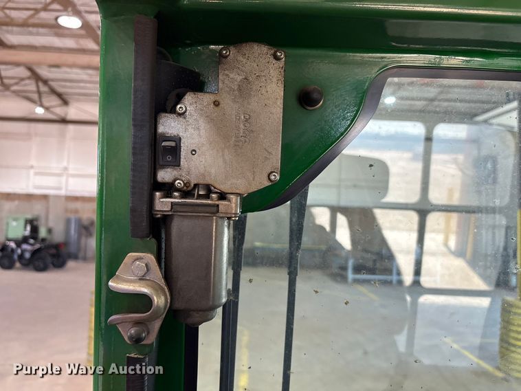 image for item EU4669 Combilift C6000 forklift