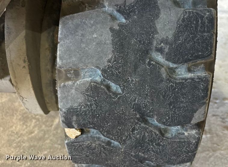 image for item EU4669 Combilift C6000 forklift