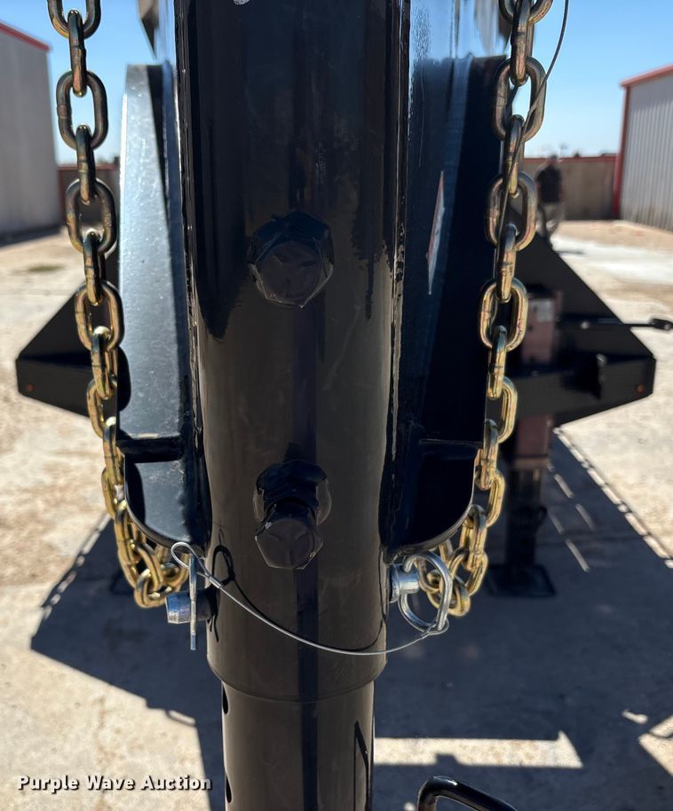 image for item EU4670 2023 Diamond C equipment trailer