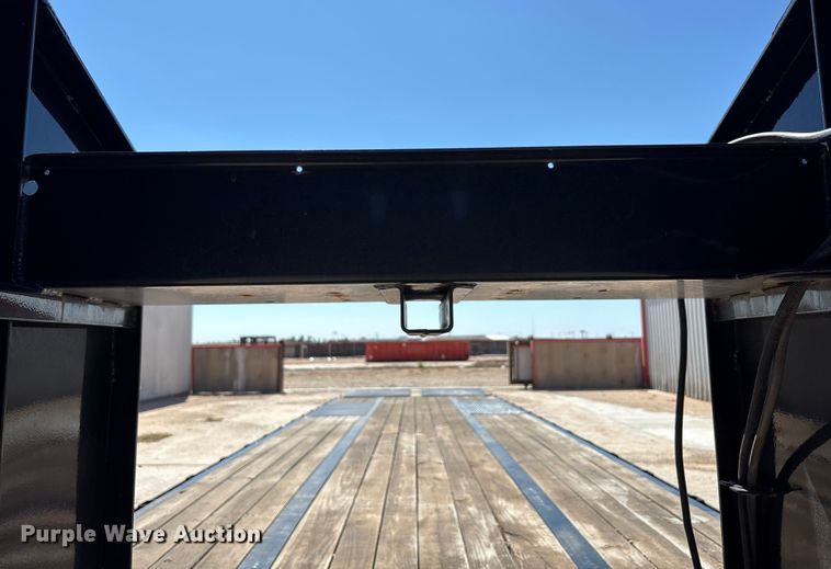 image for item EU4670 2023 Diamond C equipment trailer