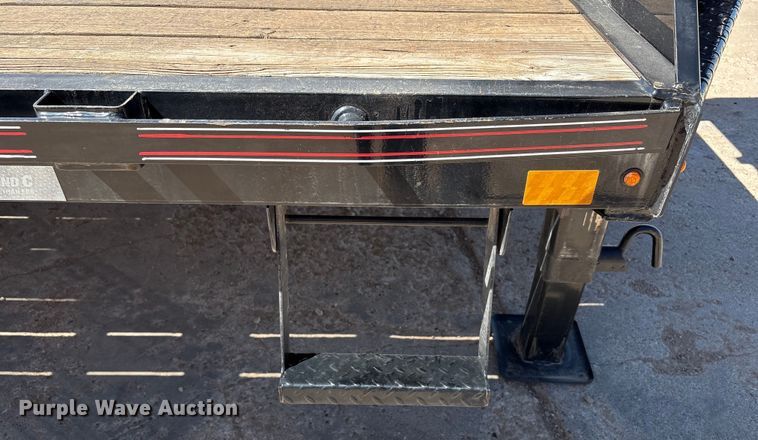 image for item EU4670 2023 Diamond C equipment trailer