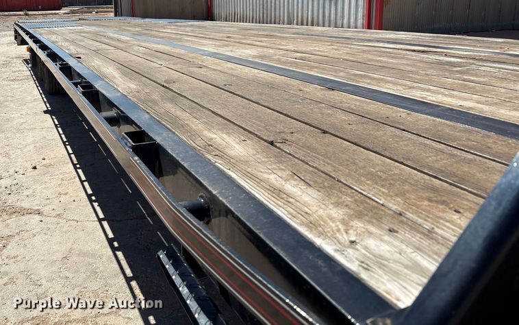 image for item EU4670 2023 Diamond C equipment trailer