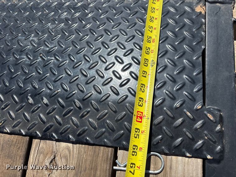 image for item EU4670 2023 Diamond C equipment trailer