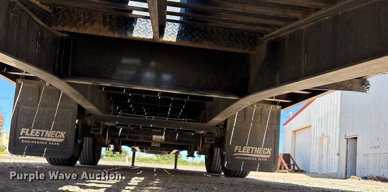 image for item EU4670 2023 Diamond C equipment trailer