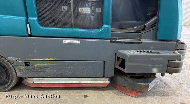 image for item EU4671 Tennant T20 floor scrubber