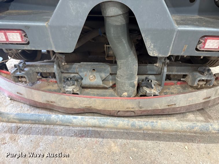 image for item EU4671 Tennant T20 floor scrubber