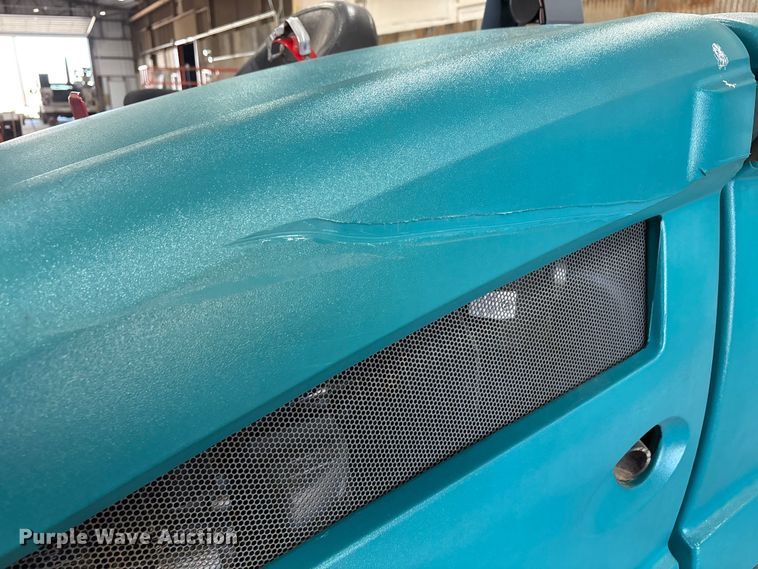 image for item EU4671 Tennant T20 floor scrubber