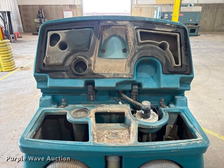 image for item EU4671 Tennant T20 floor scrubber