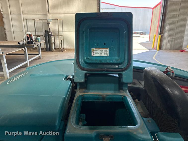 image for item EU4671 Tennant T20 floor scrubber