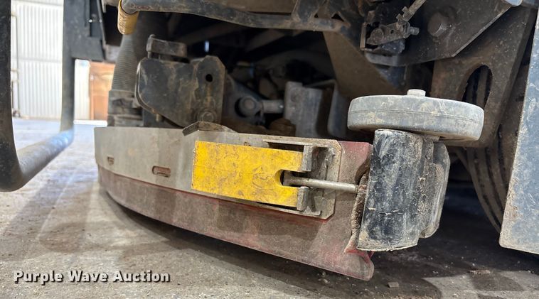 image for item EU4671 Tennant T20 floor scrubber