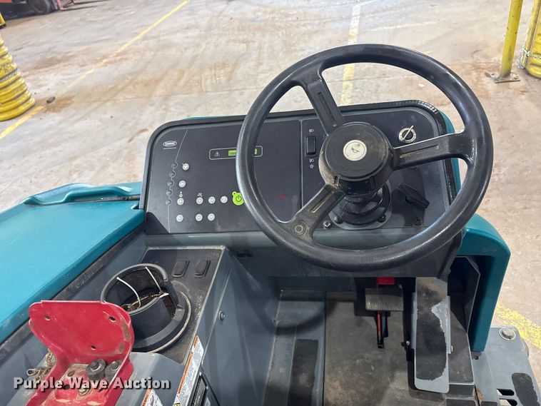 image for item EU4671 Tennant T20 floor scrubber