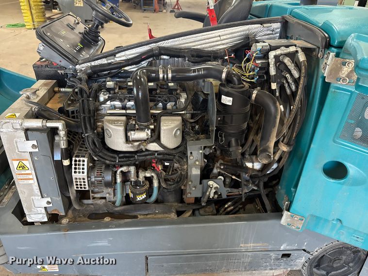 image for item EU4671 Tennant T20 floor scrubber