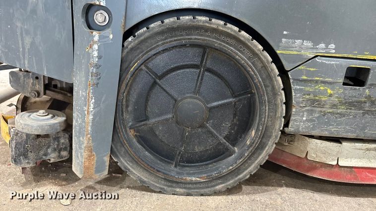 image for item EU4671 Tennant T20 floor scrubber