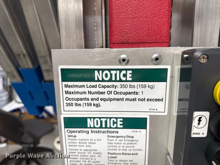 image for item EU5003 2005 Genie AWP-25S vertical lift