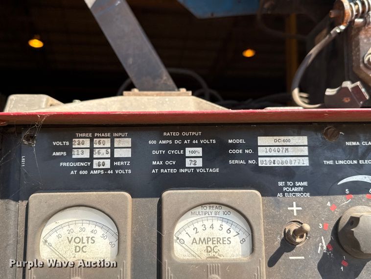 image for item EU5004 Lincoln Electric Idealarc DC-600 welder