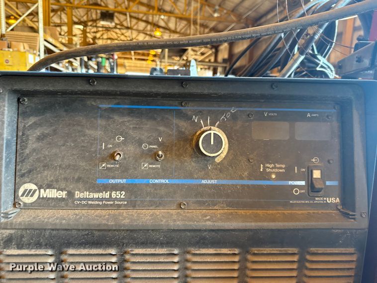 image for item EU5006 Lincoln Electric Idealarc DC-600 welder