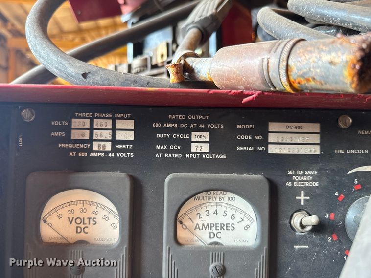 image for item EU5006 Lincoln Electric Idealarc DC-600 welder
