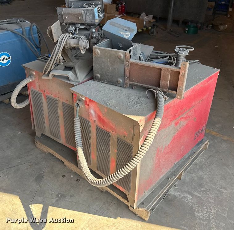 image for item EU5009 (2) Lincoln Electric Idealarc DC-600 welders