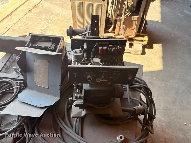 image for item EU5009 (2) Lincoln Electric Idealarc DC-600 welders