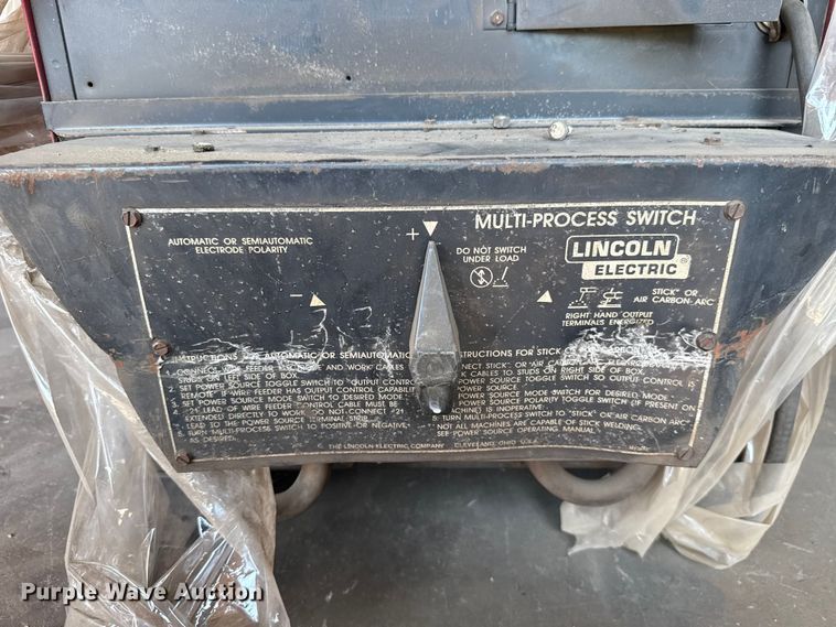 image for item EU5011 Lincoln Electric Idealarc DC-600 welder