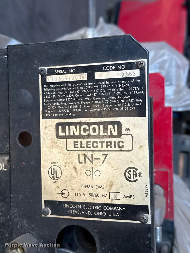 image for item EU5011 Lincoln Electric Idealarc DC-600 welder