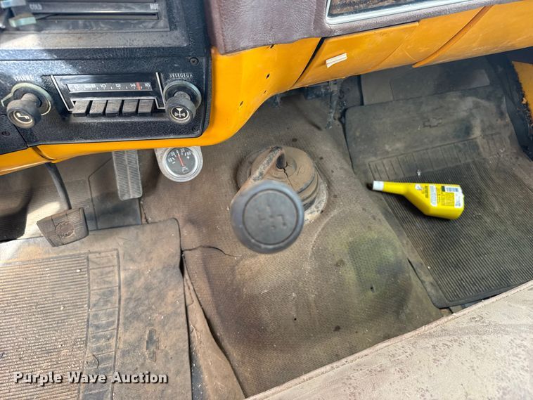 image for item EU6009 1976 Chevrolet C20 Crew Cab pickup truck