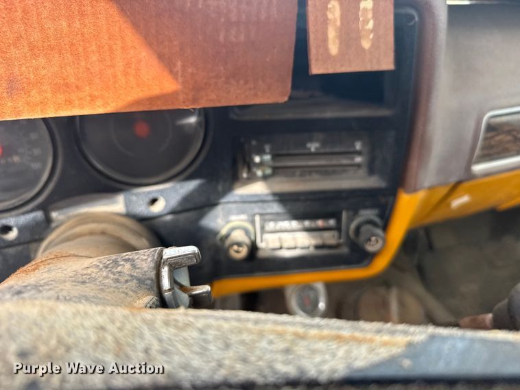 image for item EU6009 1976 Chevrolet C20 Crew Cab pickup truck