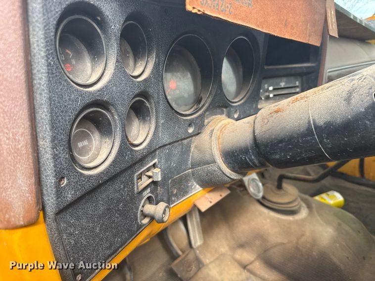 image for item EU6009 1976 Chevrolet C20 Crew Cab pickup truck