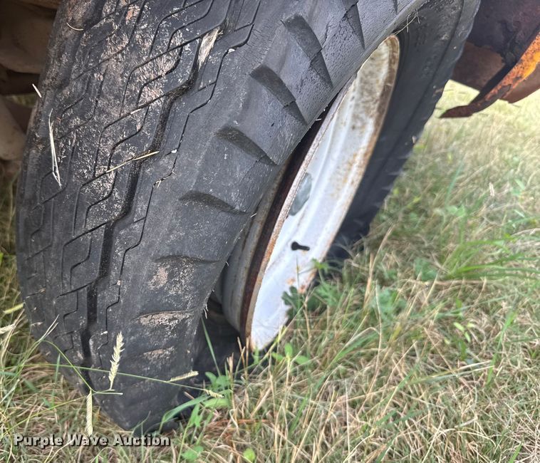 image for item EU6009 1976 Chevrolet C20 Crew Cab pickup truck