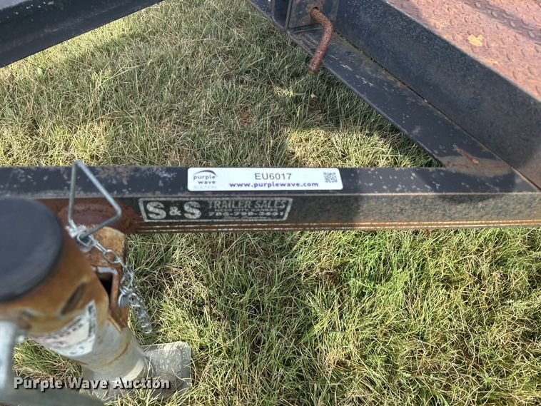 image for item EU6017 2000 Neal tilt deck utility trailer