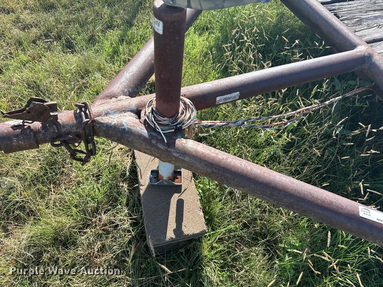 image for item EU6019 1992 Shop built flatbed trailer