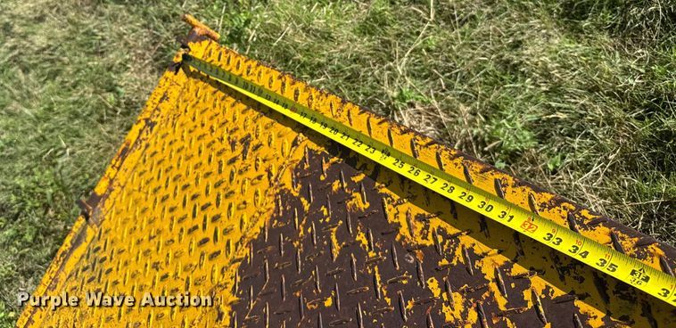 image for item EU6020 1997 Shop built equipment trailer