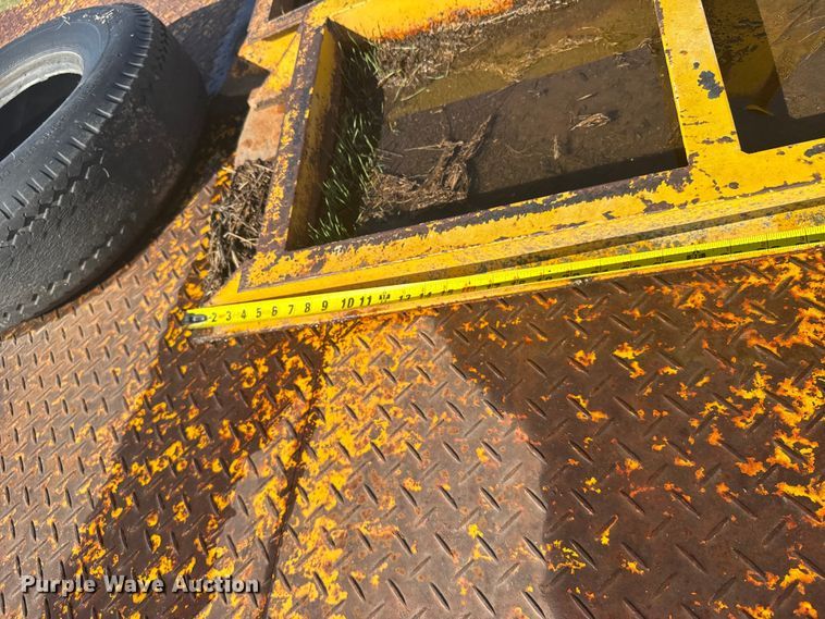 image for item EU6020 1997 Shop built equipment trailer