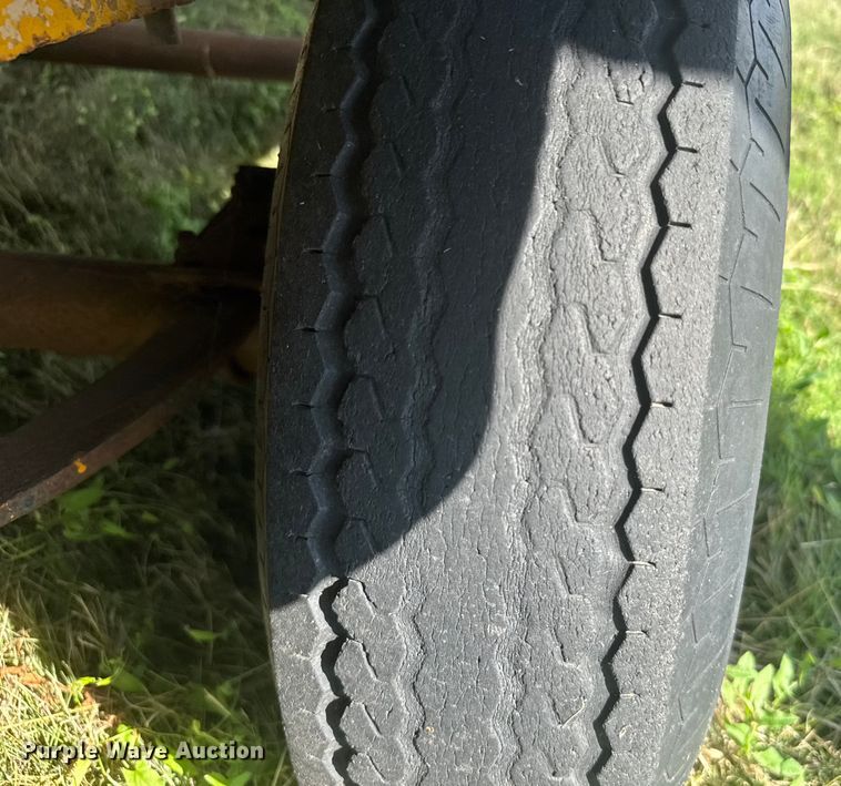 image for item EU6020 1997 Shop built equipment trailer