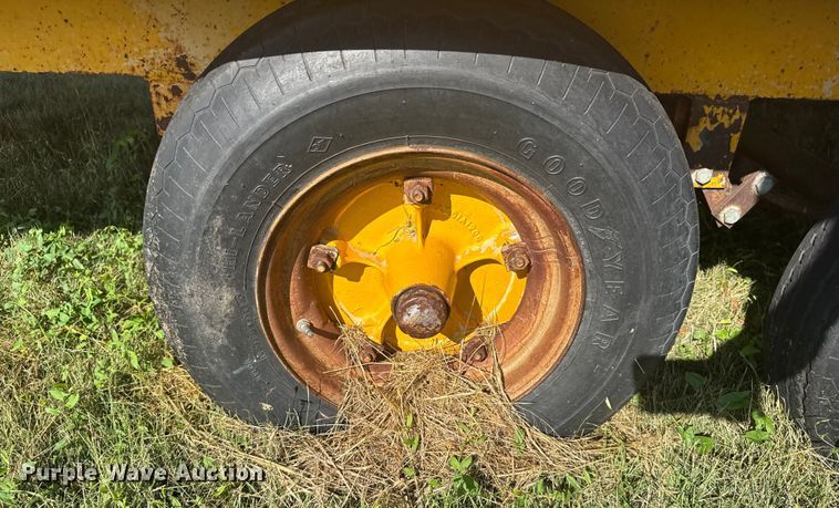 image for item EU6020 1997 Shop built equipment trailer