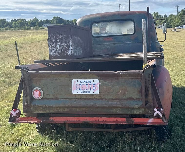 image for item EU6021 1963 Chevrolet pickup truck