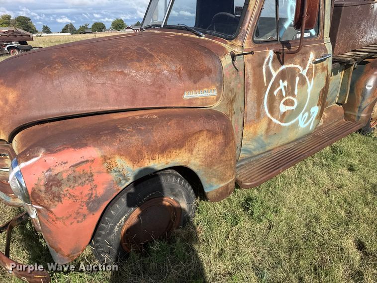 image for item EU6021 1963 Chevrolet pickup truck