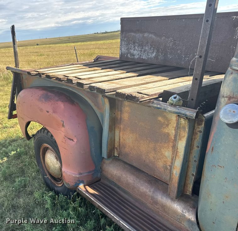 image for item EU6021 1963 Chevrolet pickup truck