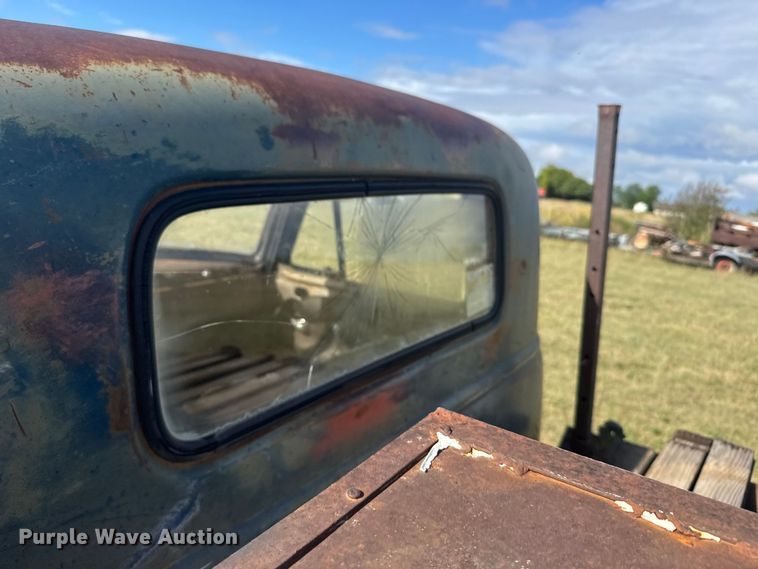 image for item EU6021 1963 Chevrolet pickup truck