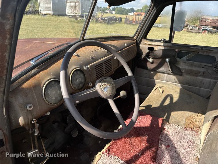 image for item EU6021 1963 Chevrolet pickup truck