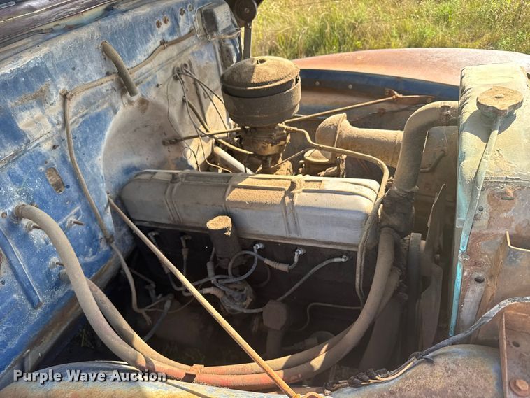 image for item EU6021 1963 Chevrolet pickup truck