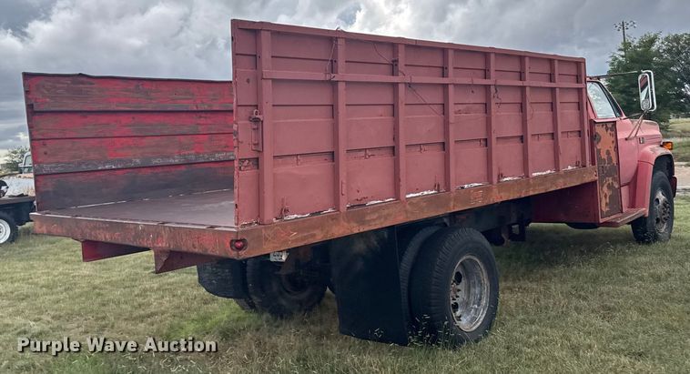 image for item EU6023 1981 GMC 6000 flatbed truck