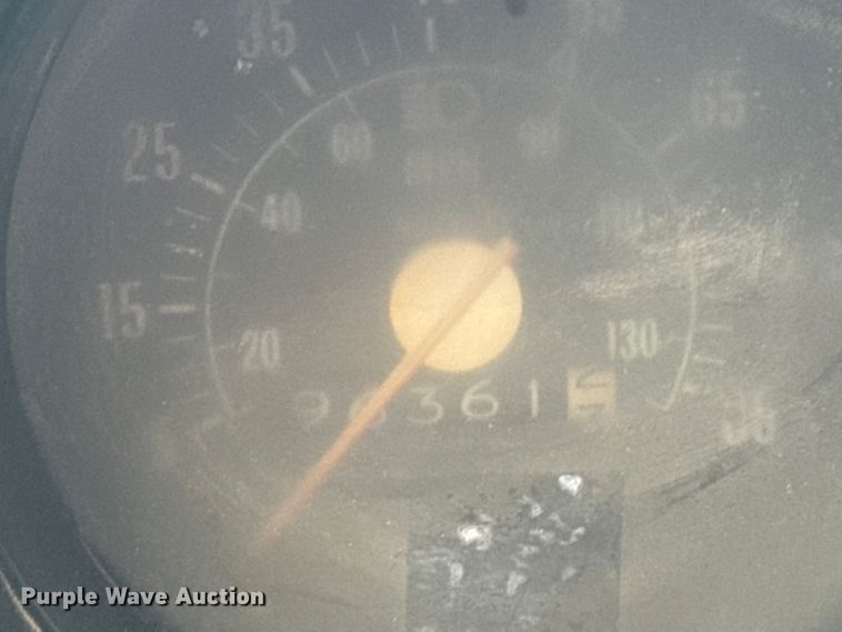 image for item EU6023 1981 GMC 6000 flatbed truck