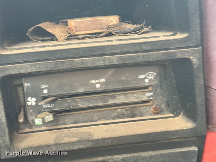 image for item EU6023 1981 GMC 6000 flatbed truck