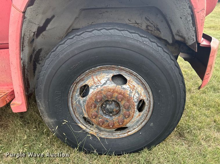 image for item EU6023 1981 GMC 6000 flatbed truck