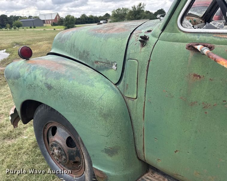 image for item EU6024 1948 Chevrolet flatbed truck