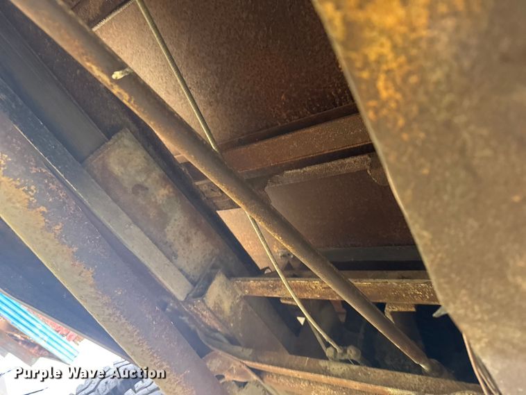 image for item EU6024 1948 Chevrolet flatbed truck