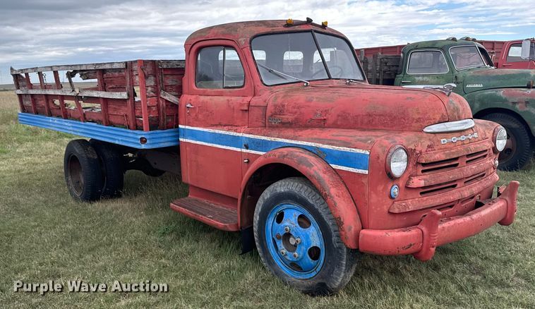 image for item EU6025 1948 Dodge flatbed truck