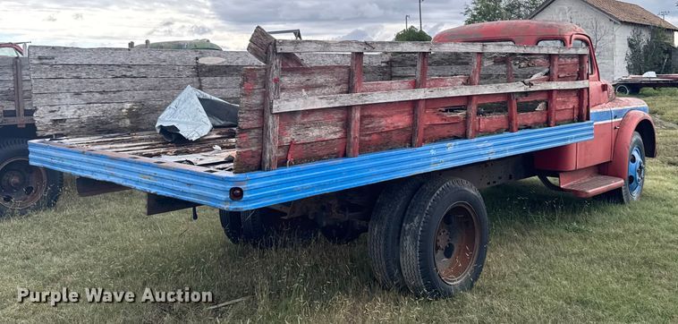 image for item EU6025 1948 Dodge flatbed truck